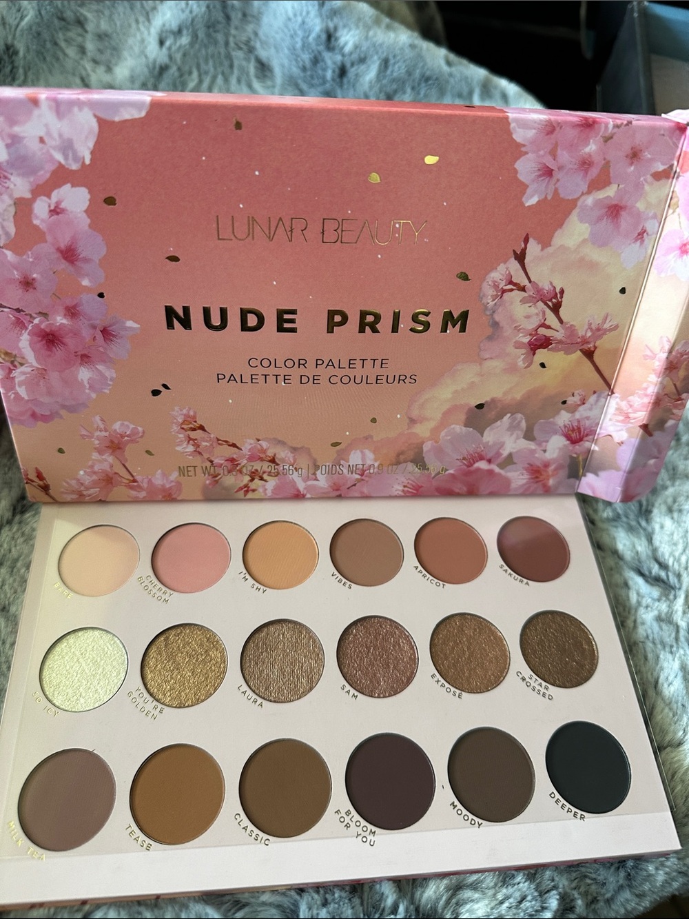NIB - Lunar Beauty ‘Nude Prism’ Eyeshadow Palette